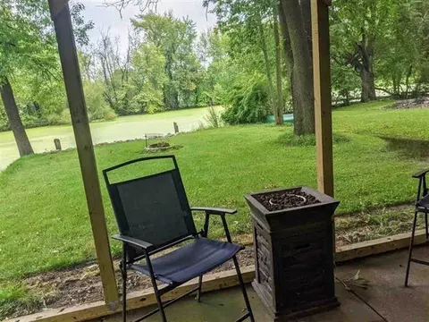 532 E River Dr, Omro, WI 54963 photo 2