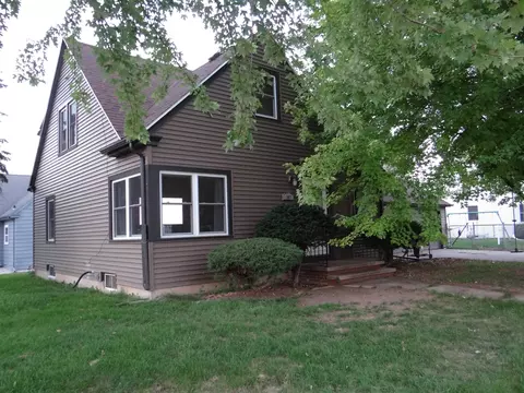 502 E Calumet St, Appleton, WI 54915