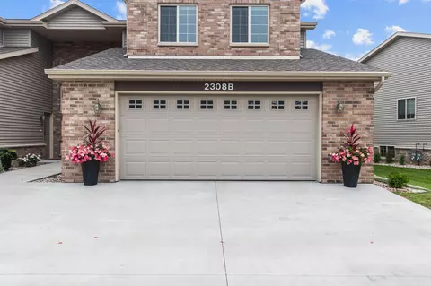 2308 Plank Cir, Appleton, WI 54915 photo 5