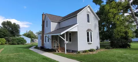352 S Emery Ave, Peshtigo, WI 54157