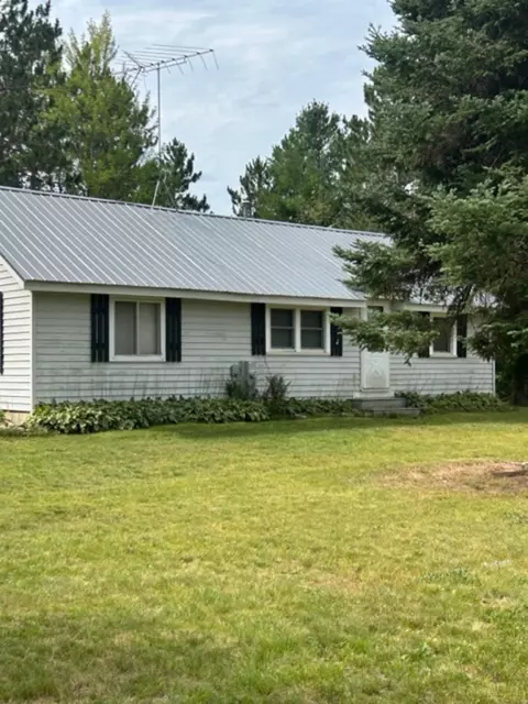 Exterior - w10789 County Road X, Crivitz, WI 54114 photo 2 of 16