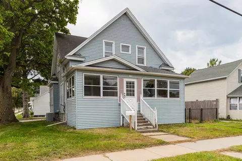 1103 W Bent Ave, Oshkosh, WI 54901