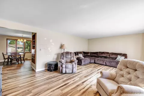 1064 Main St, Wrightstown, WI 54180 photo 9