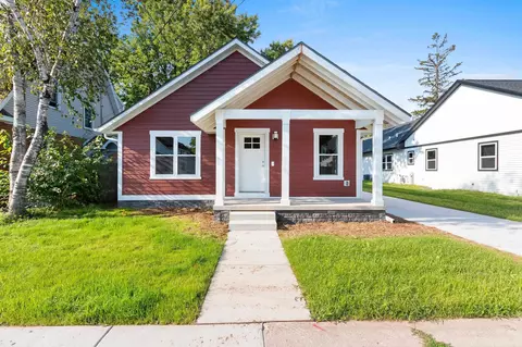 1208 Doty St, Green Bay, WI 54301