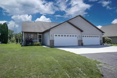 w5109 Blue Heron Court, Sherwood, WI 54169