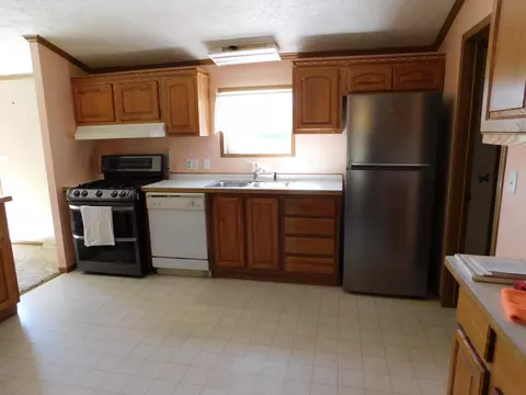 w10823 West Town Hall Road, Gresham, WI 54128 photo 8
