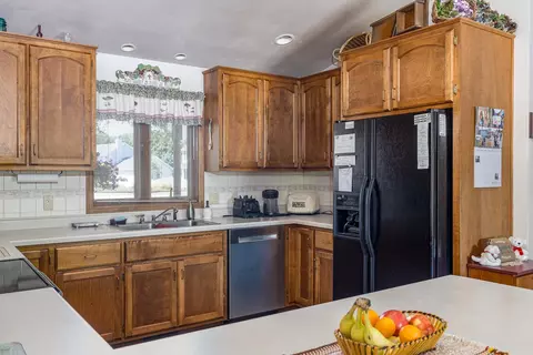 3304 N Whitney Dr, Appleton, WI 54914 photo 11