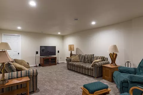 3304 N Whitney Dr, Appleton, WI 54914 photo 23