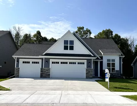 W6617 Ethan Drive, Appleton, WI 54915