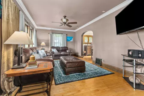 519 N Summit St, Appleton, WI 54914 photo 4
