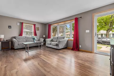 931 W Roberts Ave, Appleton, WI 54914 photo 6