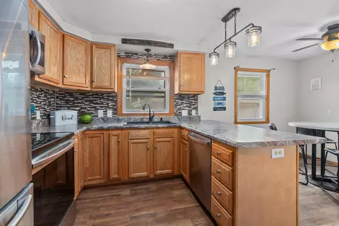 931 W Roberts Ave, Appleton, WI 54914 photo 7
