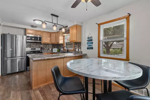 931 W Roberts Ave, Appleton, WI 54914 photo 10