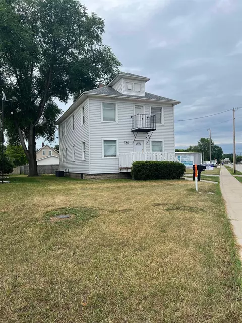 920 Lyndon St, Green Bay, WI 54303
