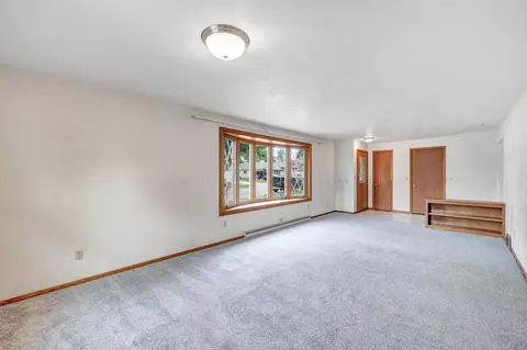 1013 S Midpark Dr, Appleton, WI 54915 photo 14