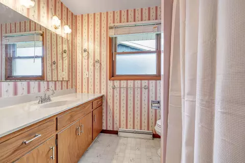 1013 S Midpark Dr, Appleton, WI 54915 photo 18