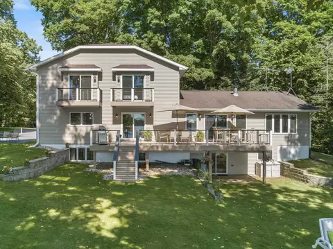 n9661 North Summit Lane, Summit Lake, WI 54485