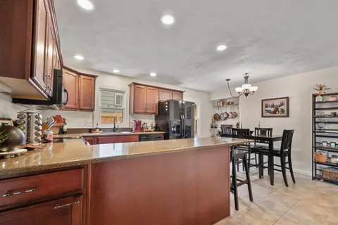 1329 E Harding Dr, Appleton, WI 54915 photo 18