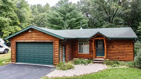 n5412 East Wilson Lake Road, Wild Rose, WI 54984