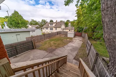 104 E Irving Ave, Oshkosh, WI 54901 photo 31