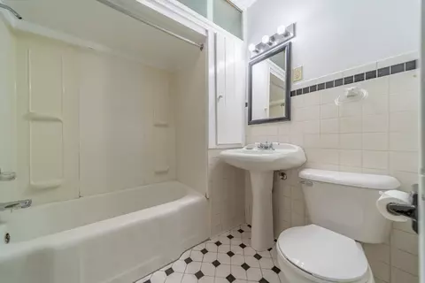 104 E Irving Ave, Oshkosh, WI 54901 photo 12