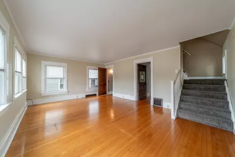 104 E Irving Ave, Oshkosh, WI 54901 photo 11