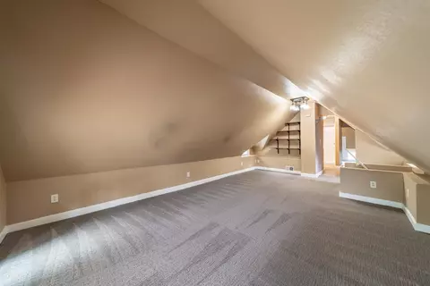 104 E Irving Ave, Oshkosh, WI 54901 photo 32