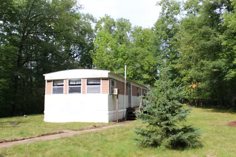 n5309 39th Road, Pound, WI 54161