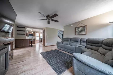 812 E Brewster St, Appleton, WI 54911 photo 10