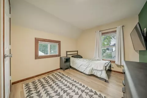 812 E Brewster St, Appleton, WI 54911 photo 23