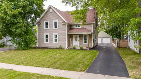 812 E Brewster St, Appleton, WI 54911