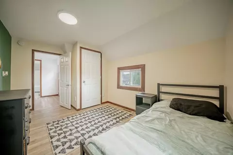 812 E Brewster St, Appleton, WI 54911 photo 24