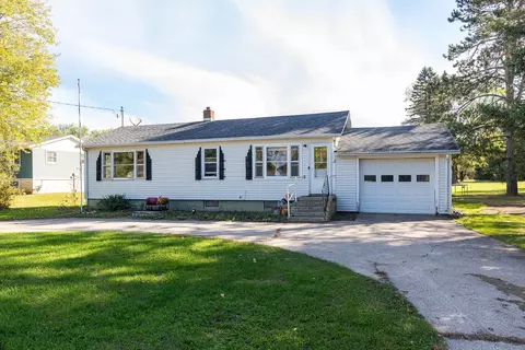 n2740 17th Drive, Wautoma, WI 54982