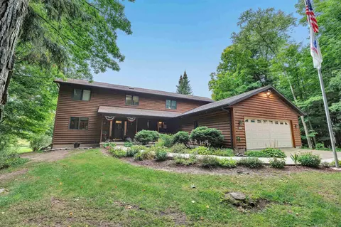 7491 Sunset Dr, Two Rivers, WI 54241