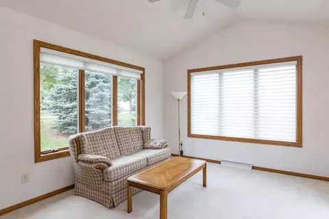 88 Penbrook Cir, Appleton, WI 54913 photo 10