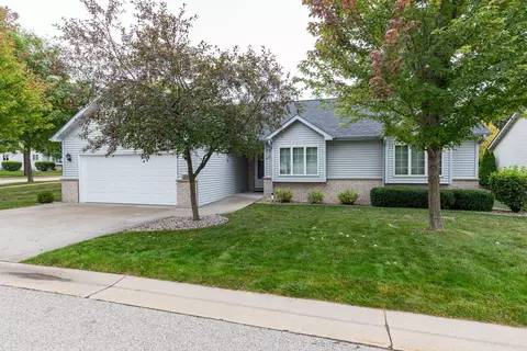 88 Penbrook Cir, Appleton, WI 54913