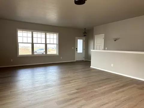 W6515 E Steamboat Lane, Appleton, WI 54915 photo 7