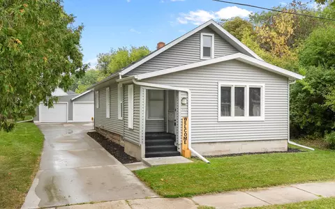 1405 N Charlotte St, Appleton, WI 54911