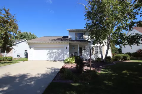 1659 Primrose Ln, Fond Du Lac, WI 54935