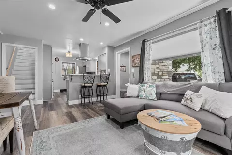1624 S Jackson St, Appleton, WI 54915 photo 6