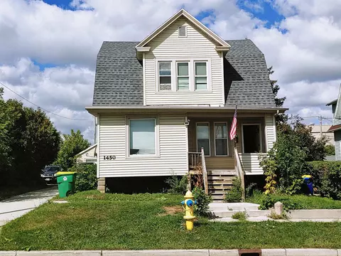 1450 S Chestnut Ave, Green Bay, WI 54304