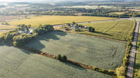 Sunnyview Road, Waupaca, WI 54981