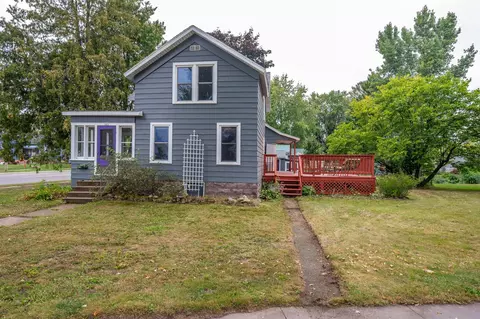 245 W Moore St, Berlin, WI 54923