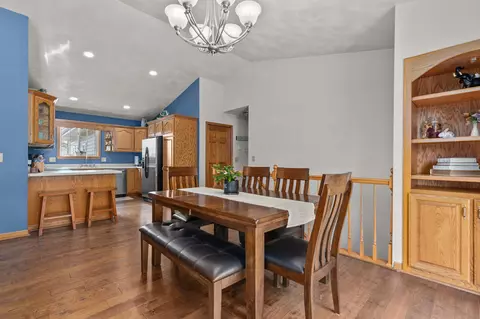 w6074 Paige Way, Appleton, WI 54915 photo 7