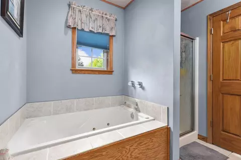 w6074 Paige Way, Appleton, WI 54915 photo 16
