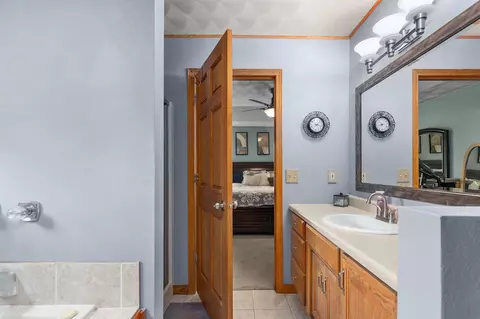 w6074 Paige Way, Appleton, WI 54915 photo 17