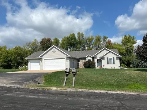 w6074 Paige Way, Appleton, WI 54915 photo 2