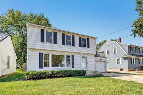 336 Oak Grove Ave, Green Bay, WI 54302