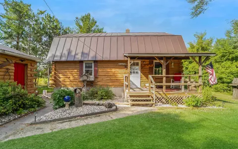 w2006 County Road A, Fremont, WI 54940