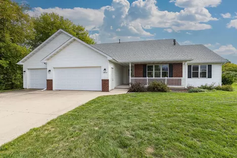 w6939 Everglade Road, Greenville, WI 54942